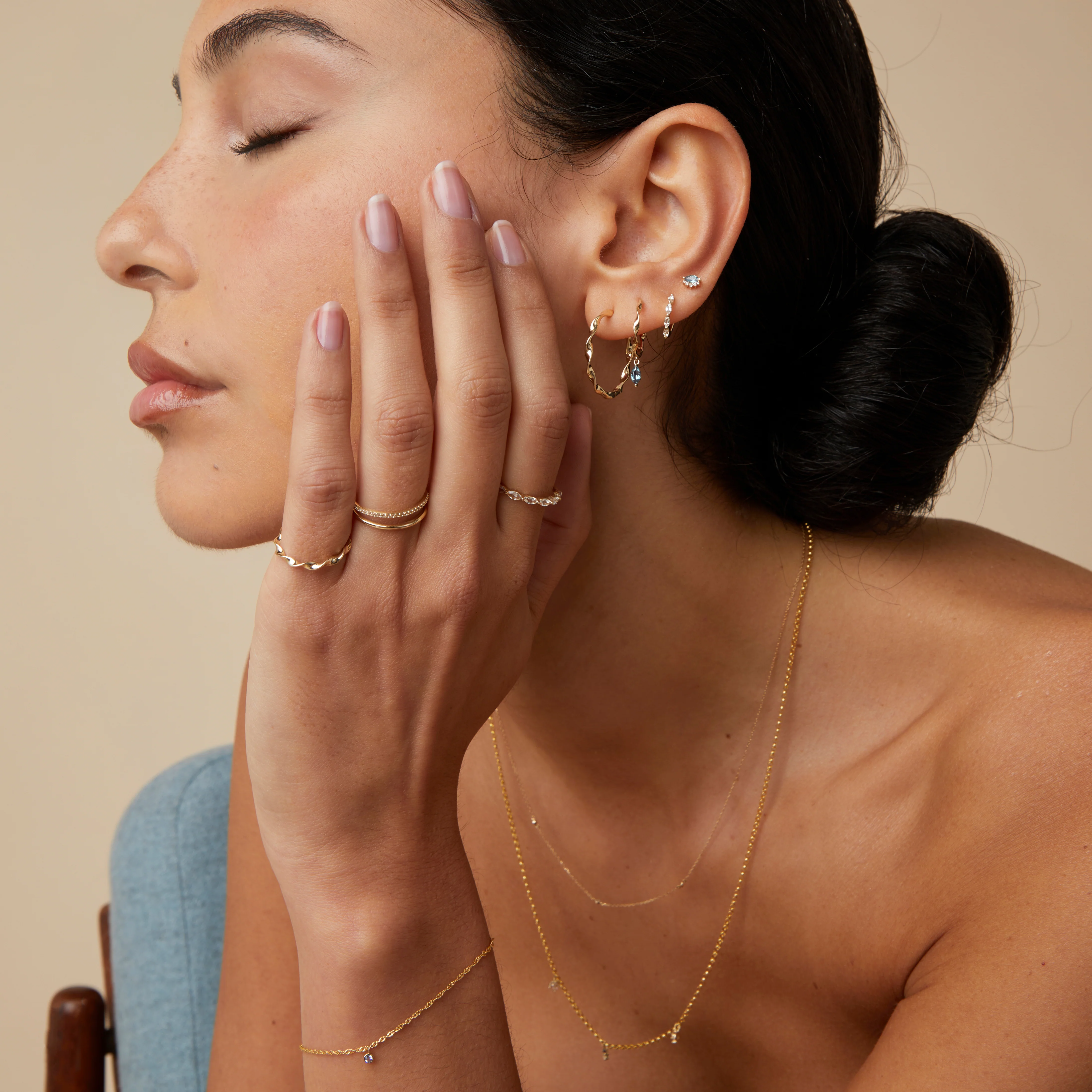 Alexandrite Charm Twist Huggies in Solid Gold - Image 5