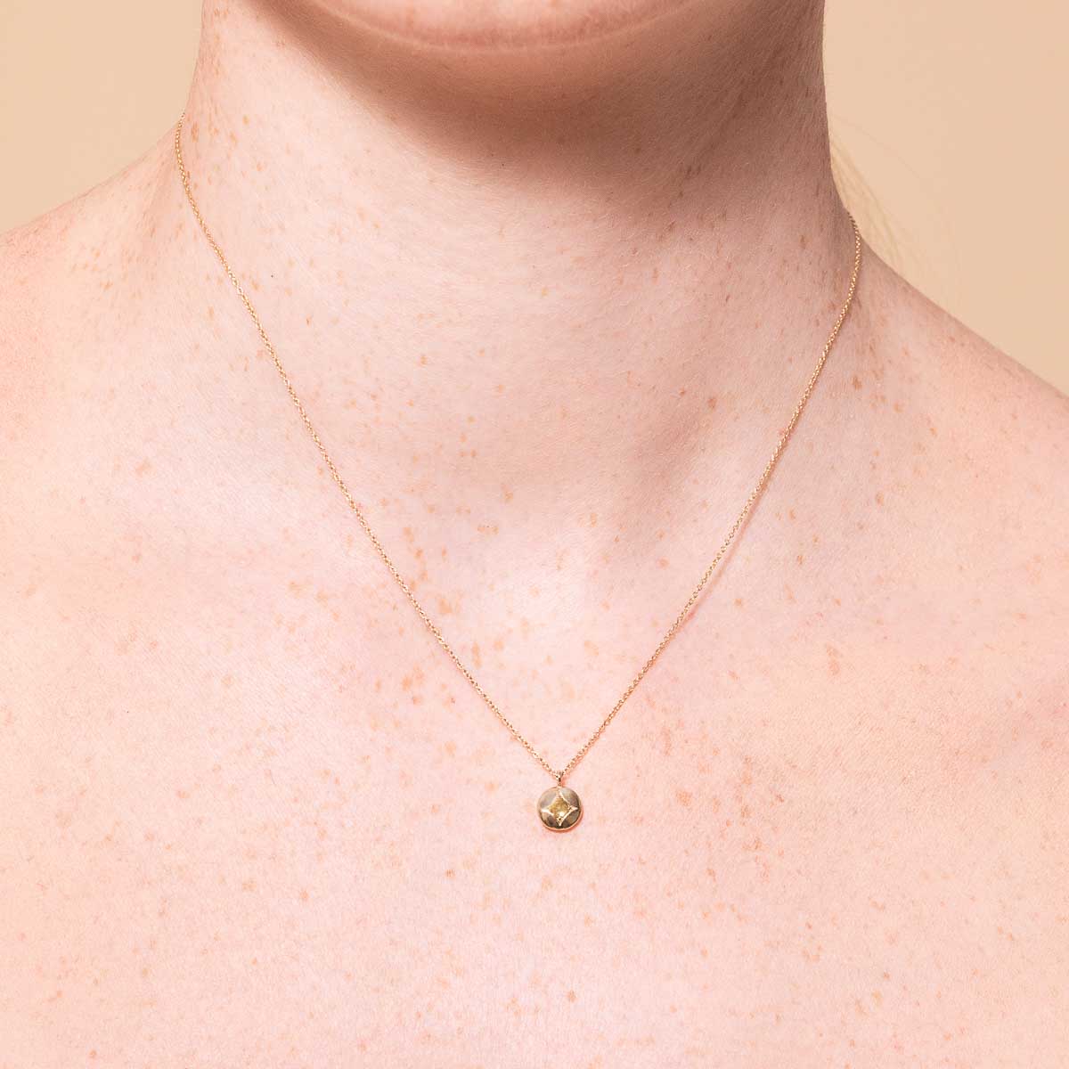 August Peridot Birthstone Necklace in Solid Gold - Image 2