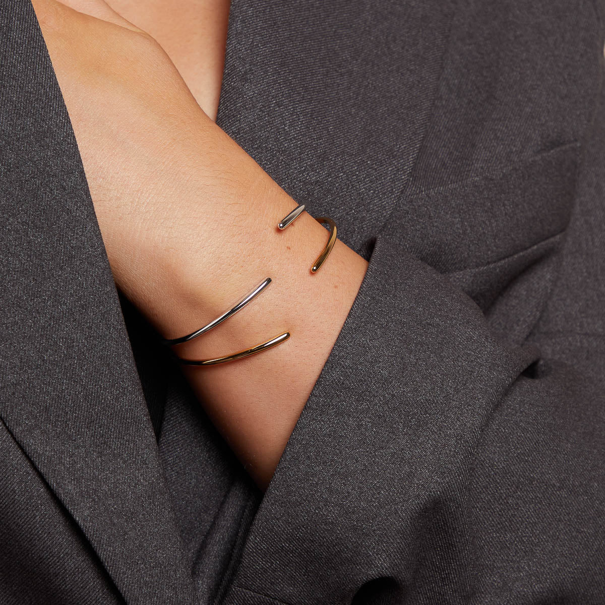 Twist Cuff in Gold - Image 6