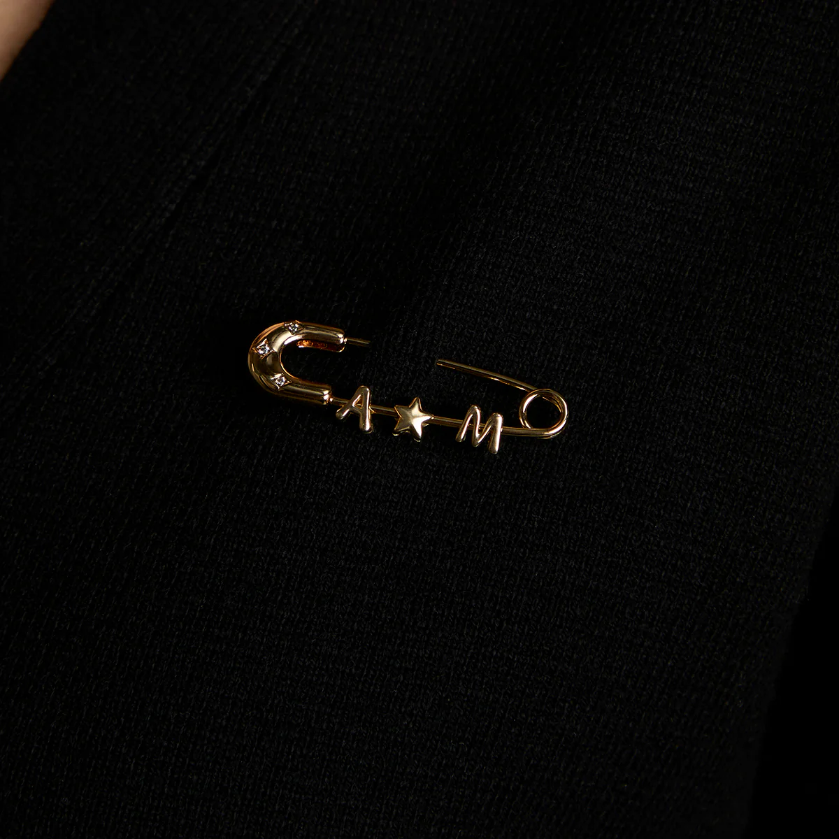 Charm Pin Brooch in Gold - Image 4