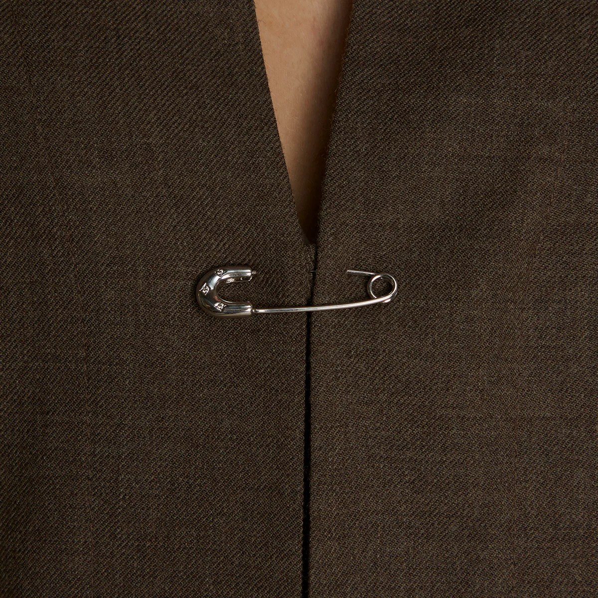 Charm Pin Brooch in Silver - Image 3