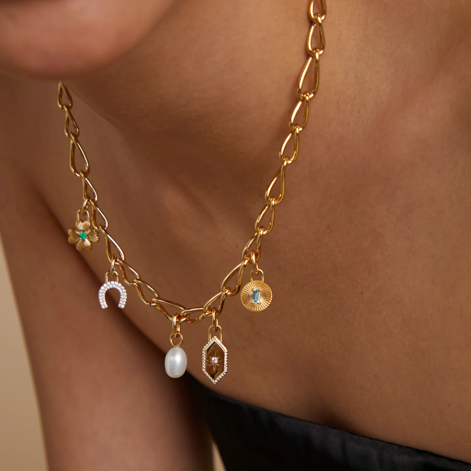 Clover Clip Charm in Gold - Image 6