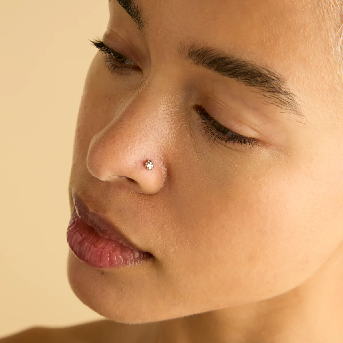 Clover Piercing Stud in Solid White Gold - Image 3