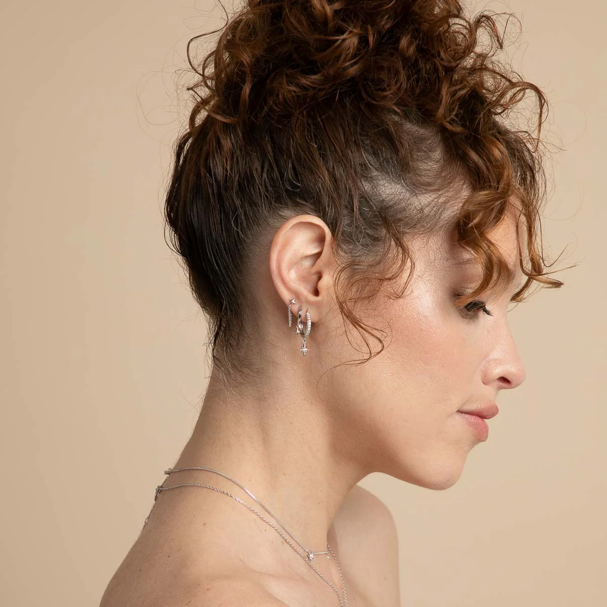 Cosmic Star Chain Stud Earrings in Silver - Image 3