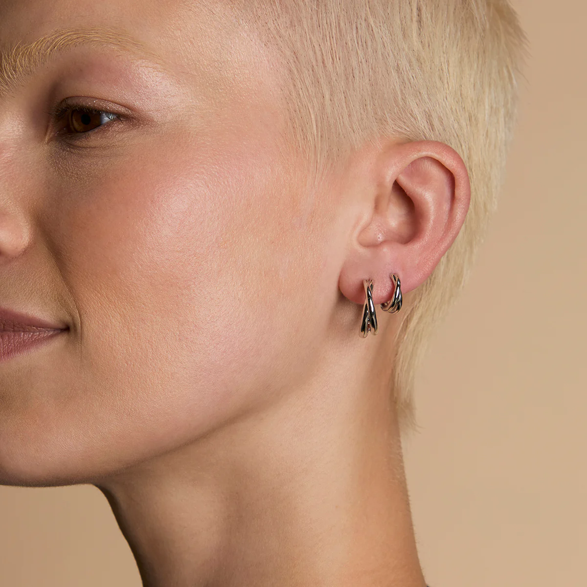 Crossover Illusion Hoops Stacking Set in Silver - Image 3