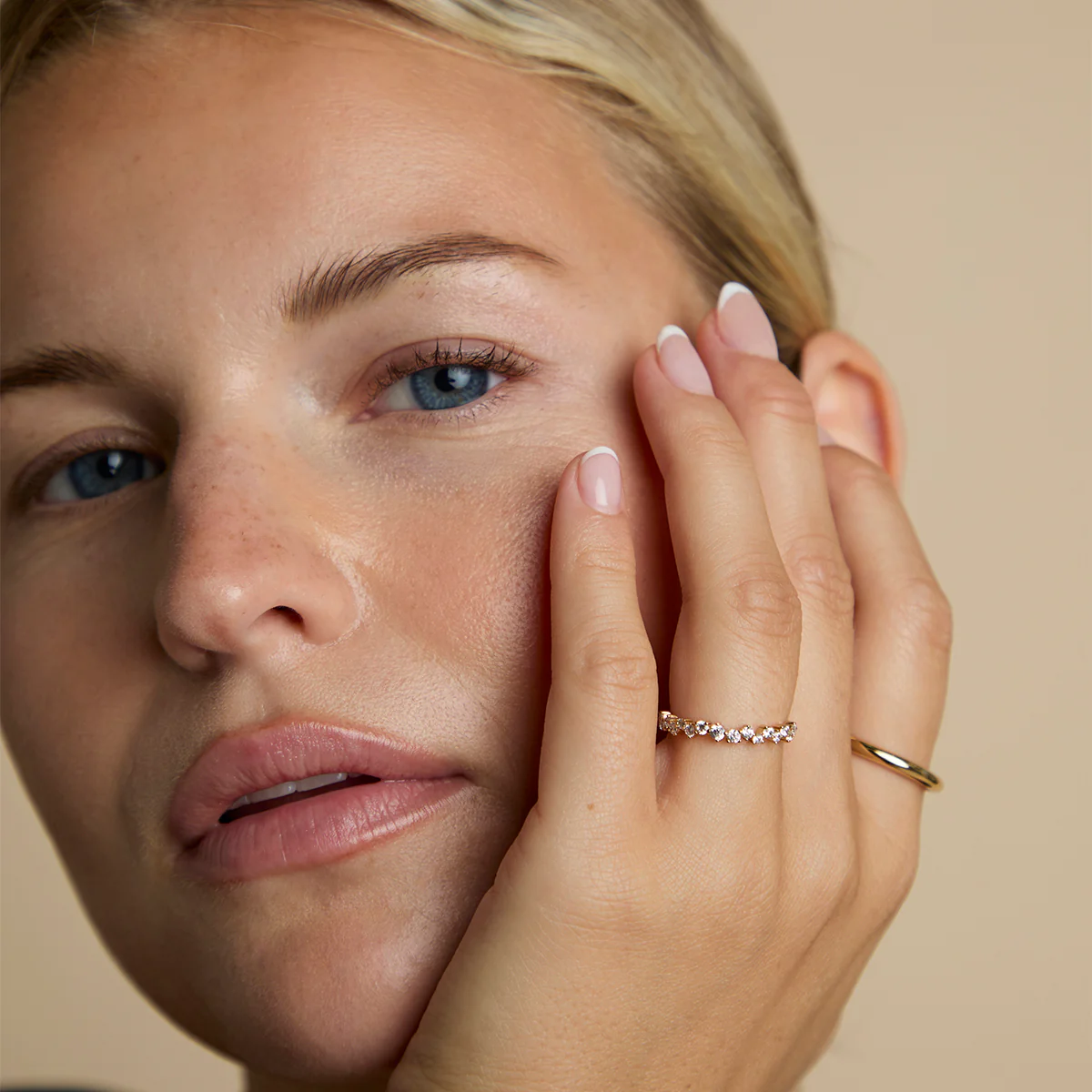 Crystal Scatter Band Ring in Gold - Image 5