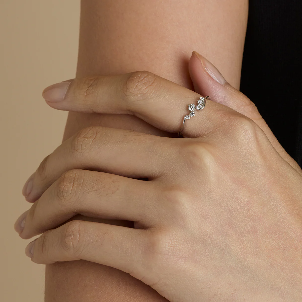 Diamond Cluster Ring in Solid White Gold - Image 2