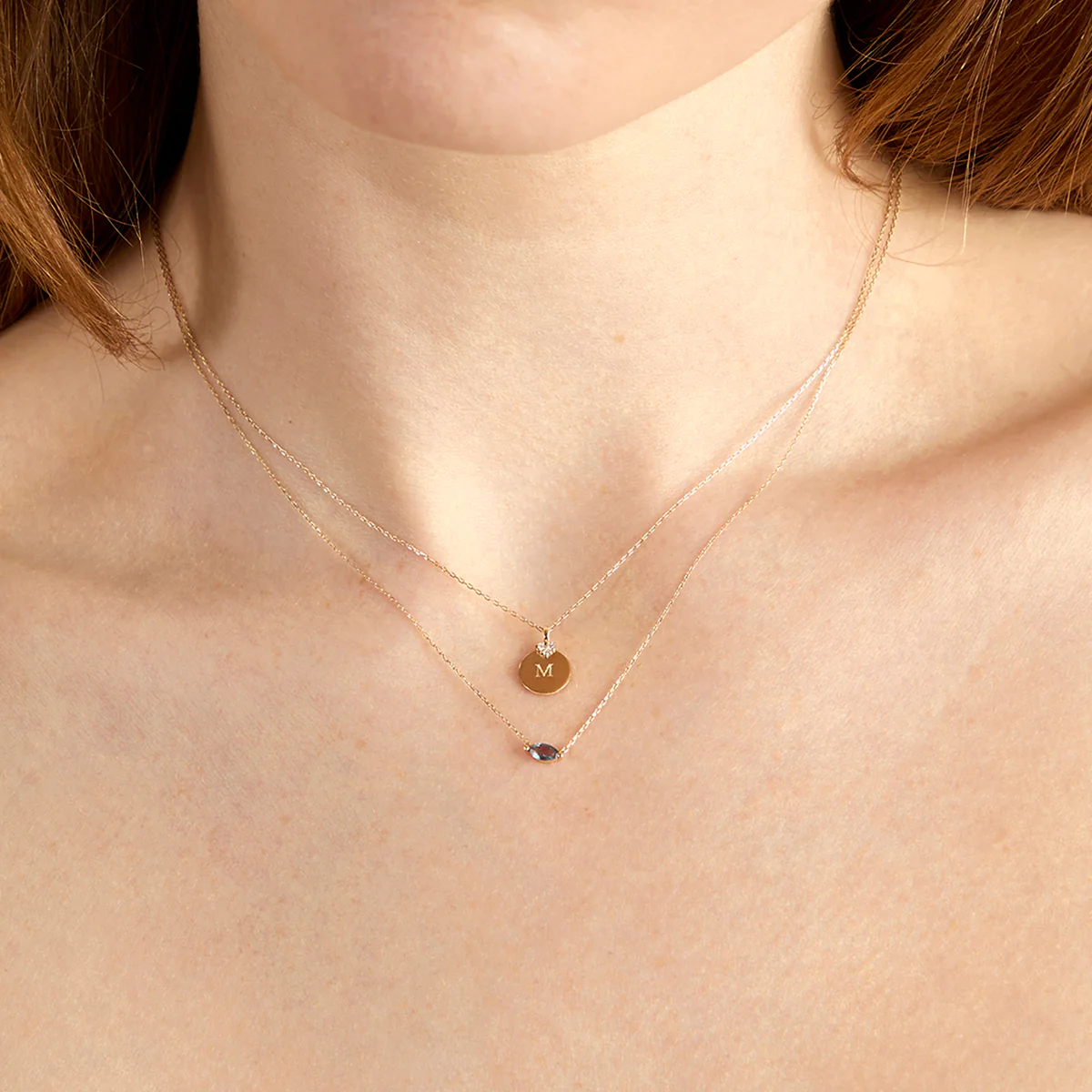 Diamond Coin Pendant Necklace in Solid Gold - Image 4