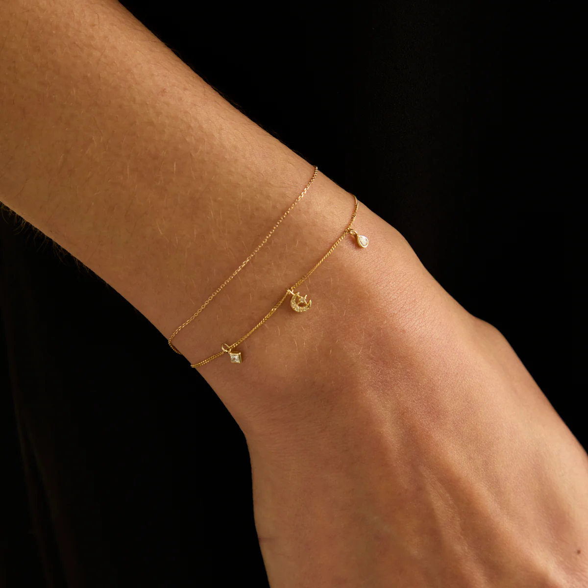 Diamond Square Charm 9k Gold - Image 6