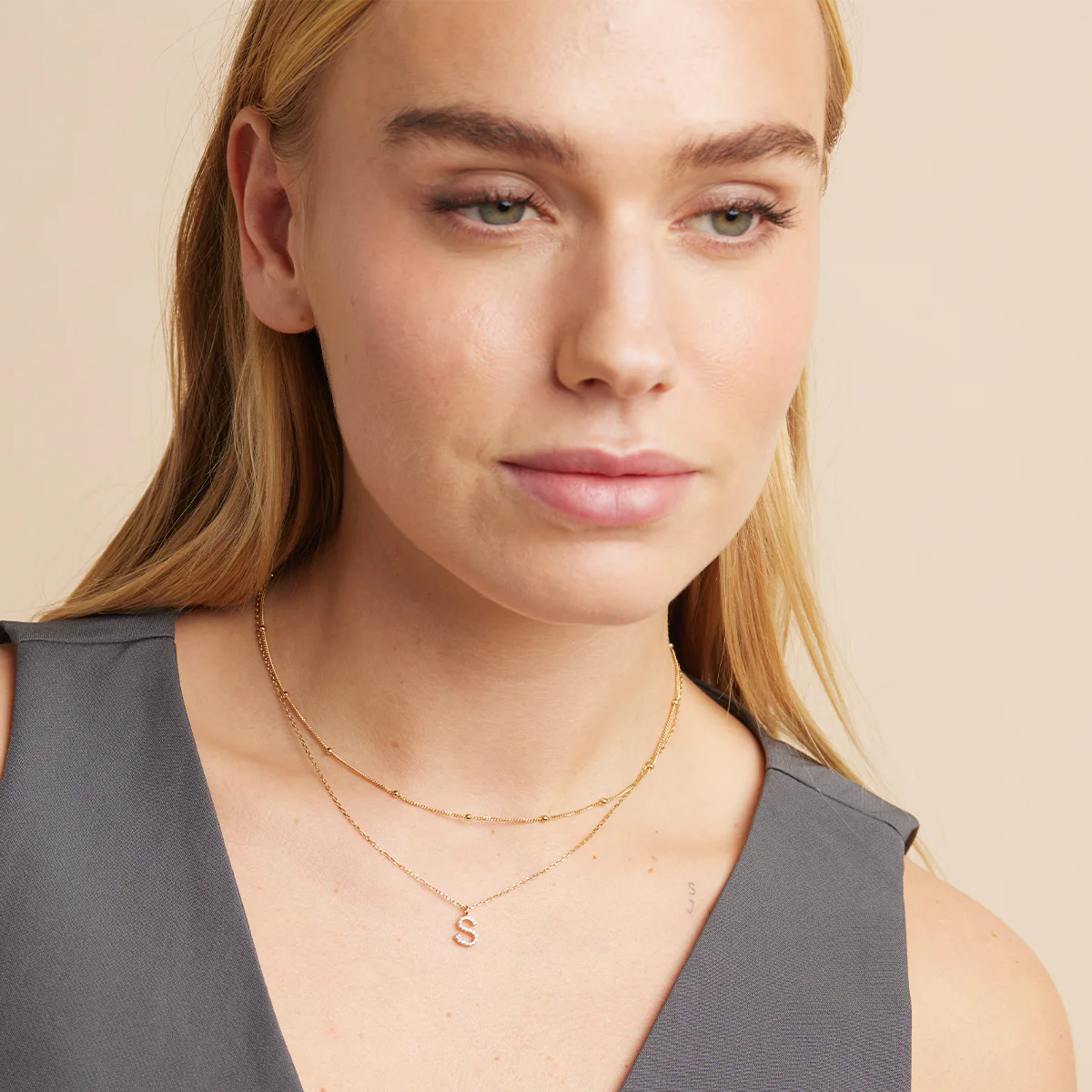 Essential Beaded Chain Necklace in Gold - Image 3