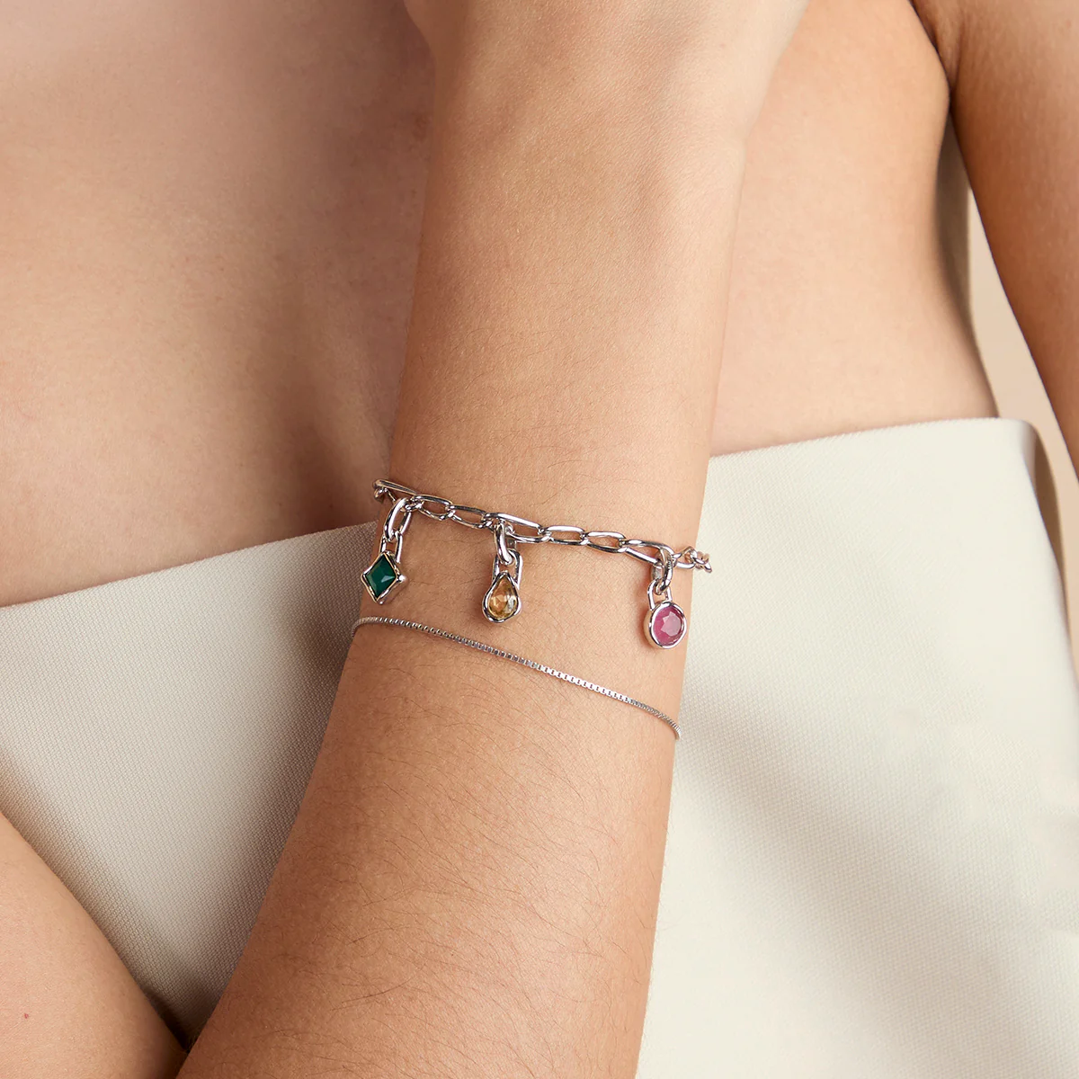 Essential Box Chain Bracelet in Silver - Image 5