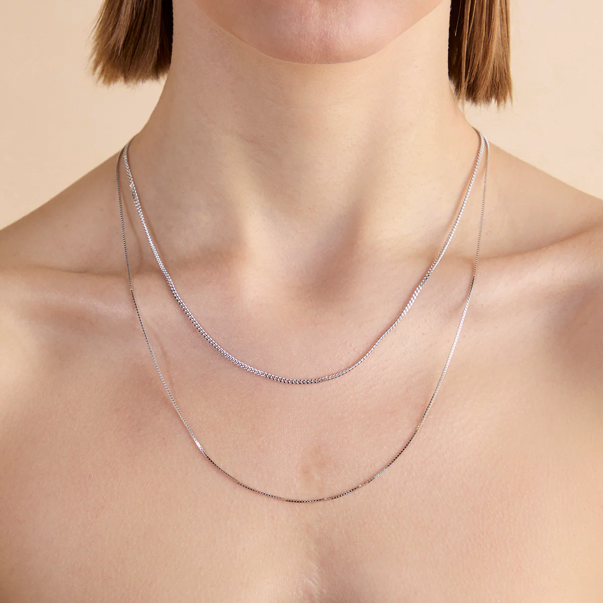 Essential Box Chain Necklace in Silver - Image 4