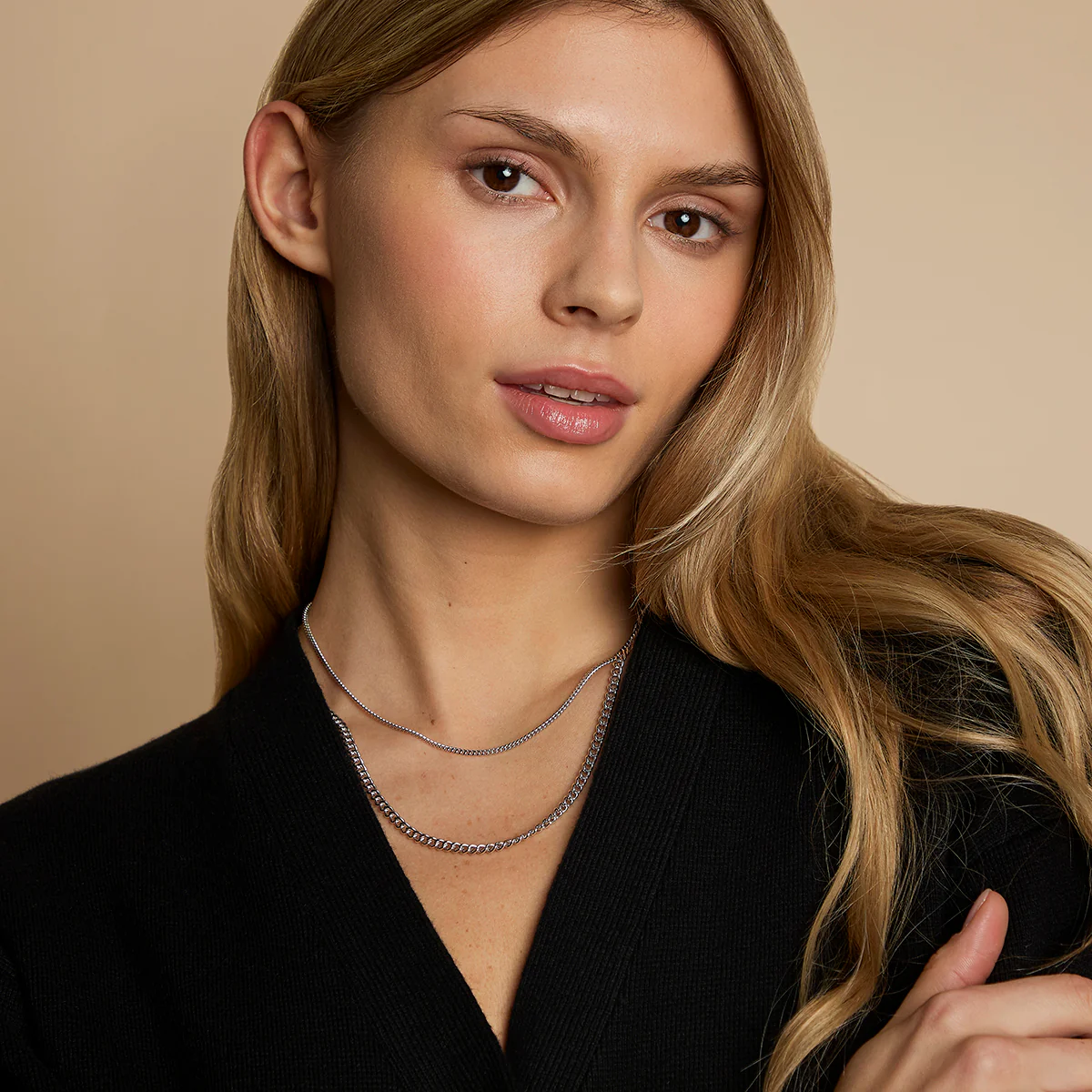 Essential Curb Chain Necklace Stacking  Set in Silver - Image 4