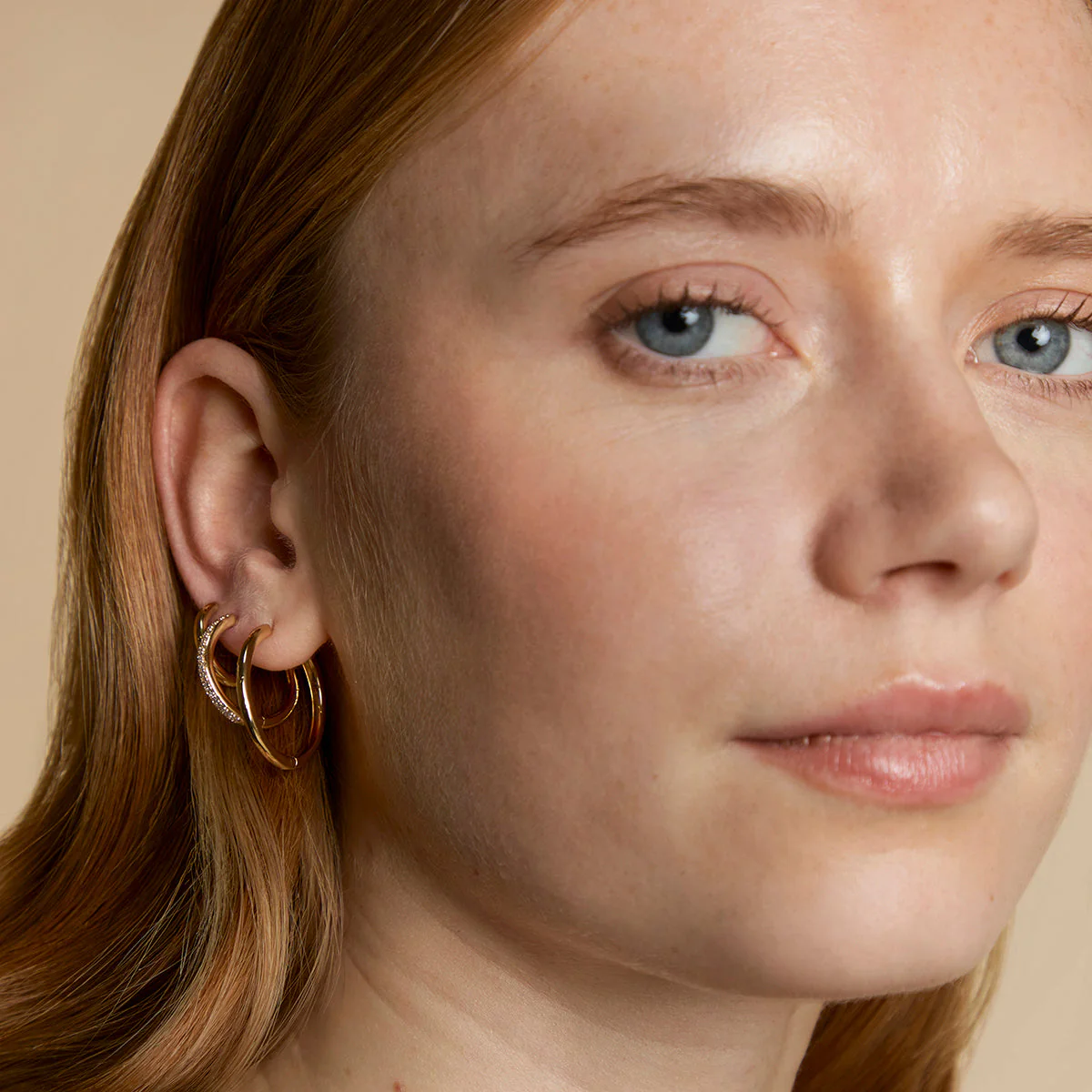 Essential Hoops Stacking Set in Gold - Image 3