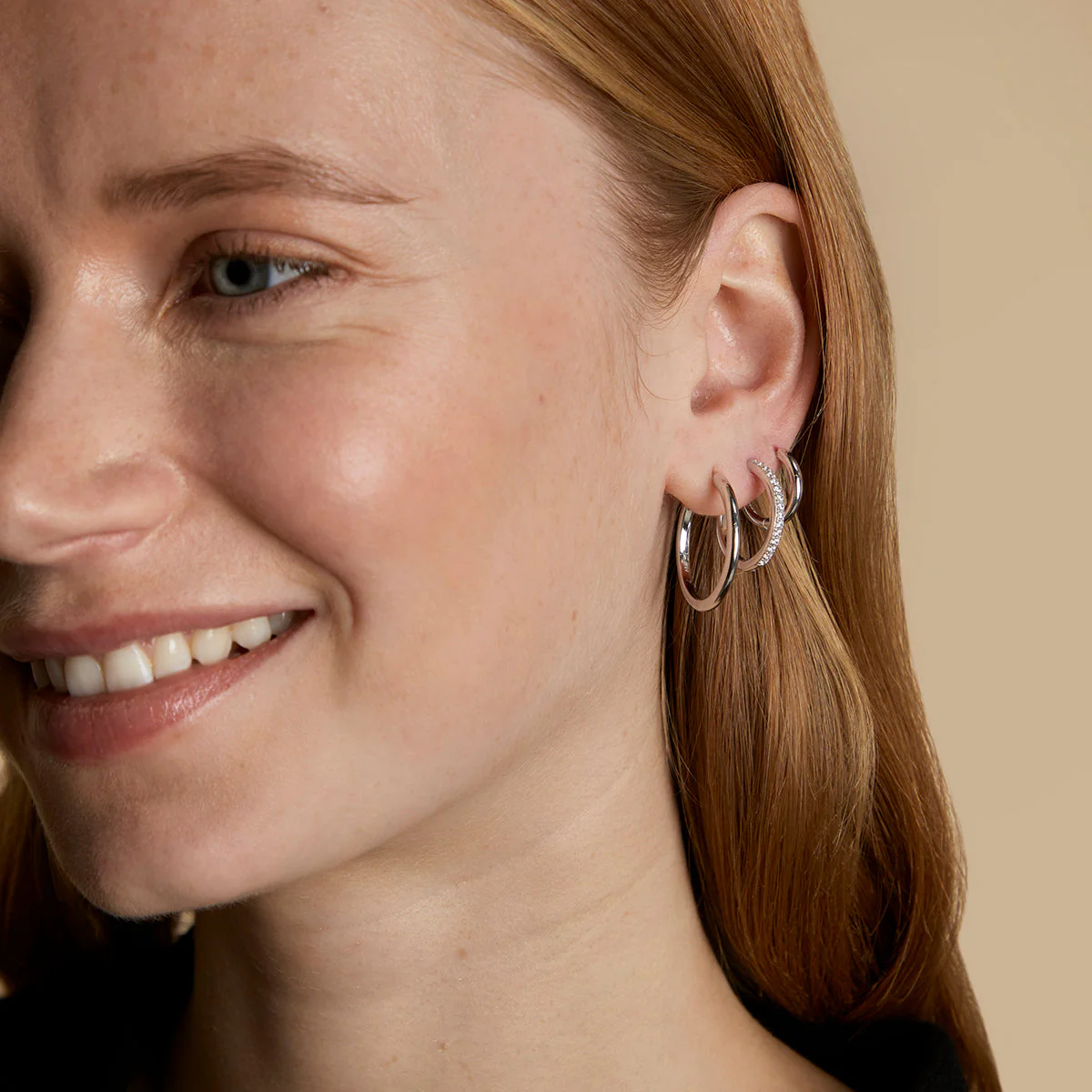 Essential Hoops Stacking Set in Silver - Image 4