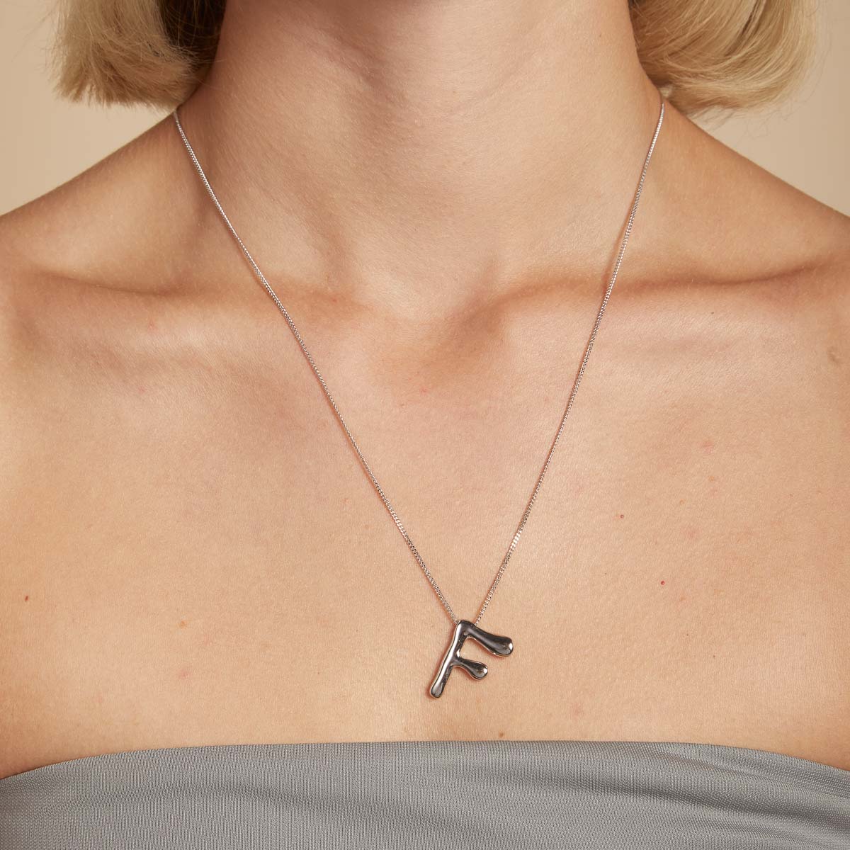 F Initial Bold Pendant Necklace in Silver - Image 2