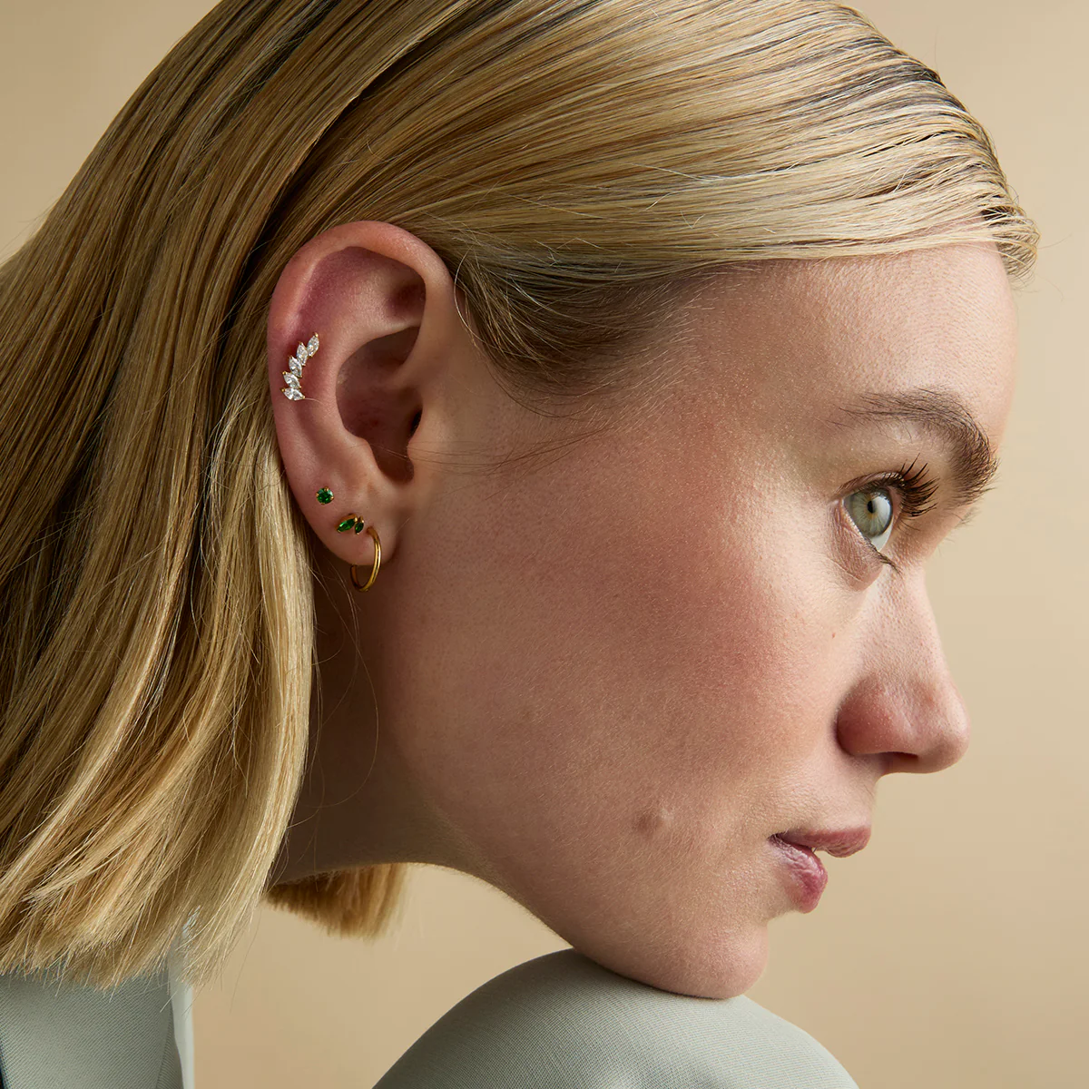 Green Titanium Piercing Stud in Gold - Image 4