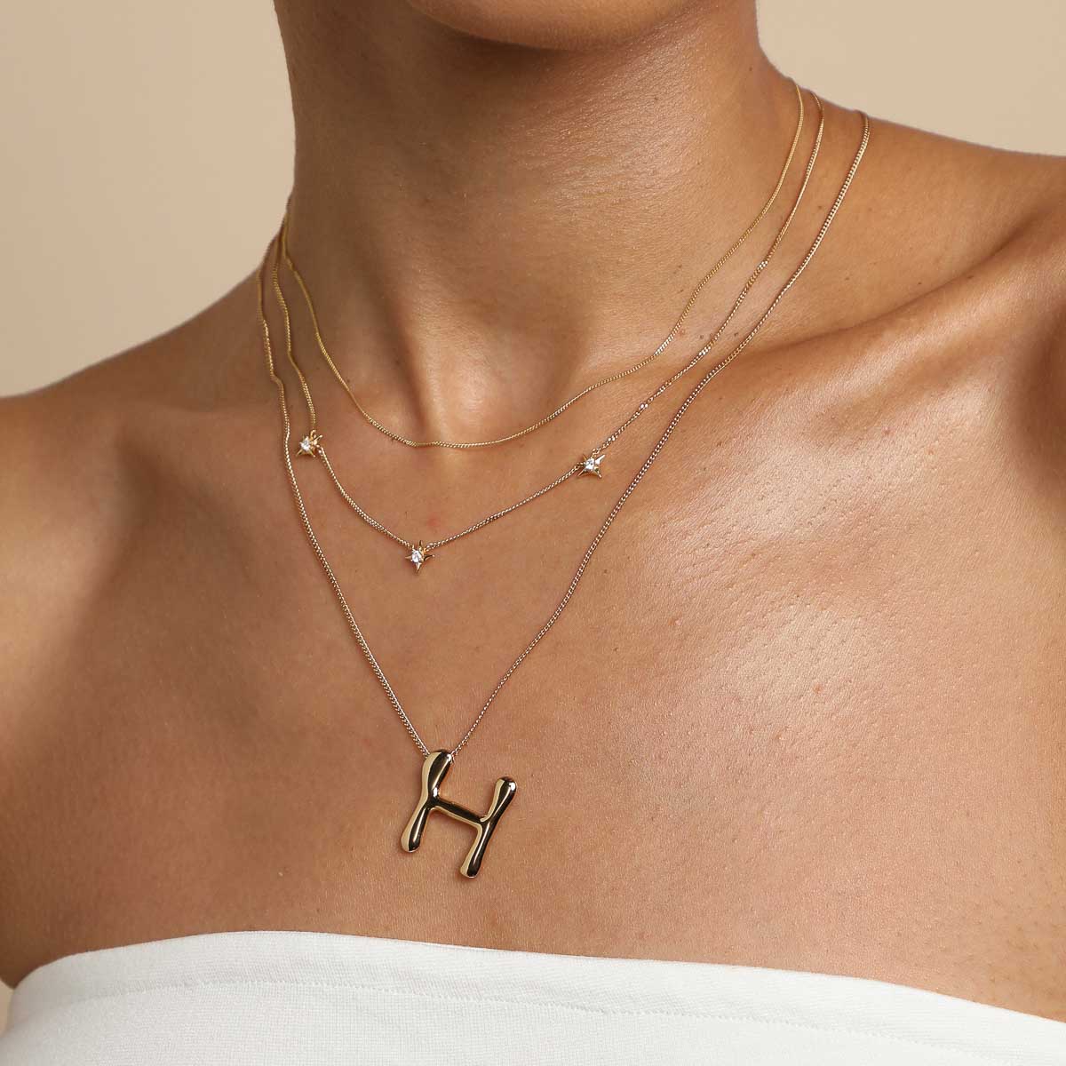 H Initial Bold Pendant Necklace in Gold - Image 3