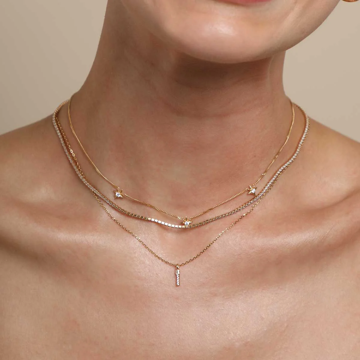 I Initial Pavé Pendant Necklace in Gold - Image 3