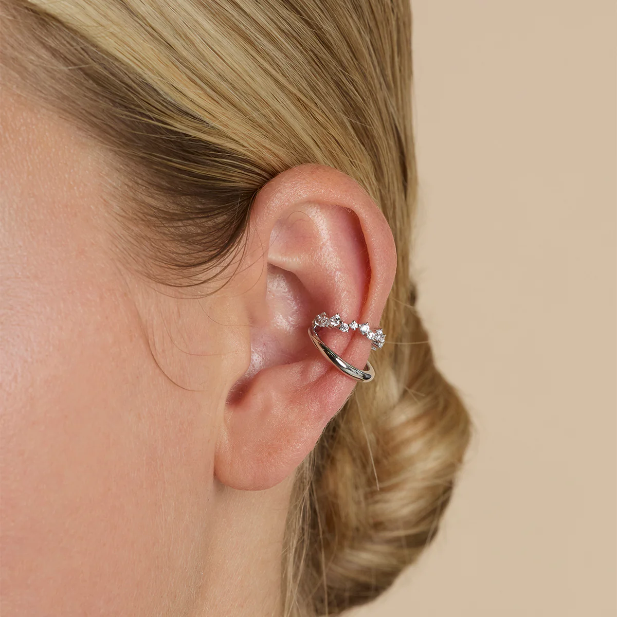 Illusion Spiral Ear Cuff in Silver - Image 2