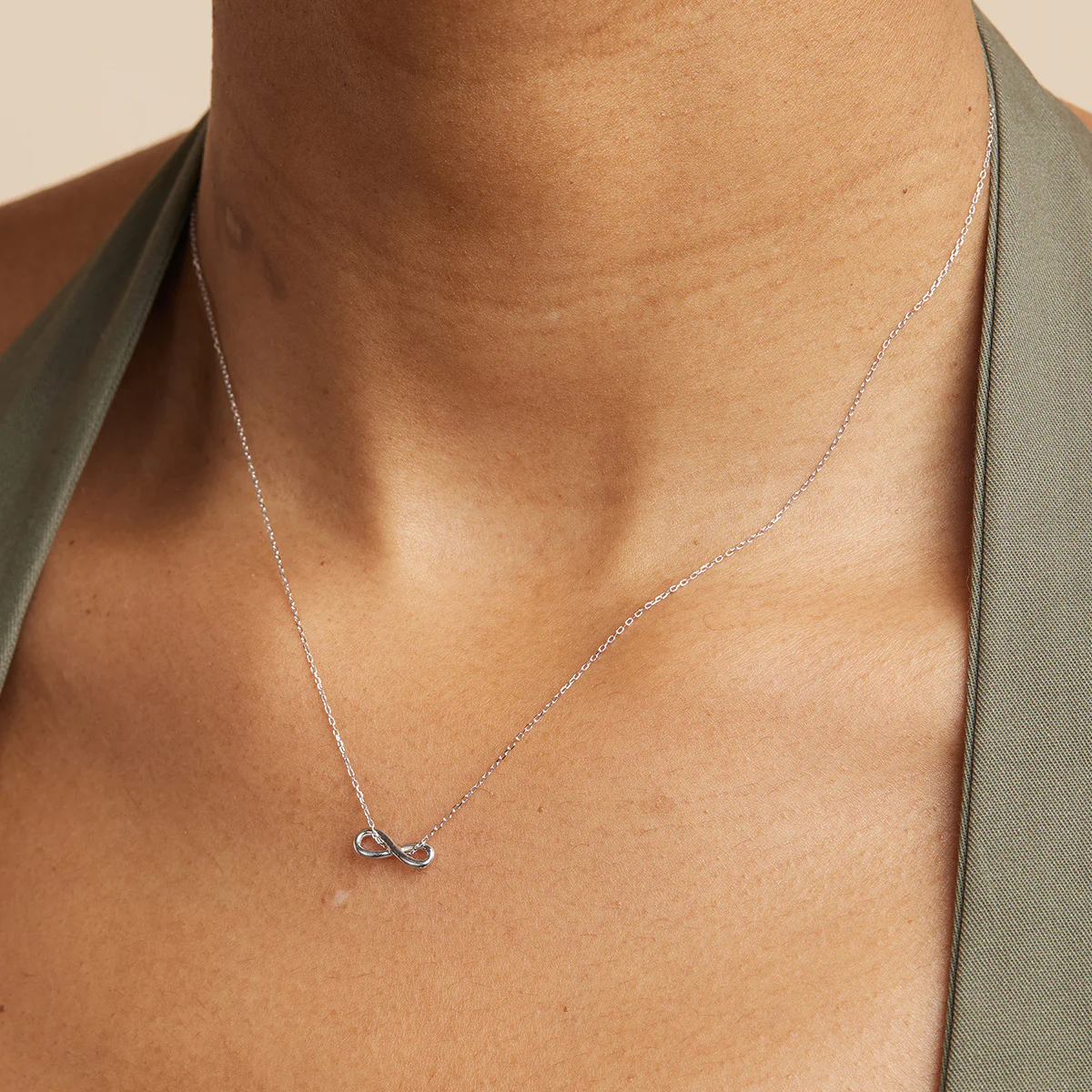 Infinite Pendant Necklace in Solid White Gold - Image 2