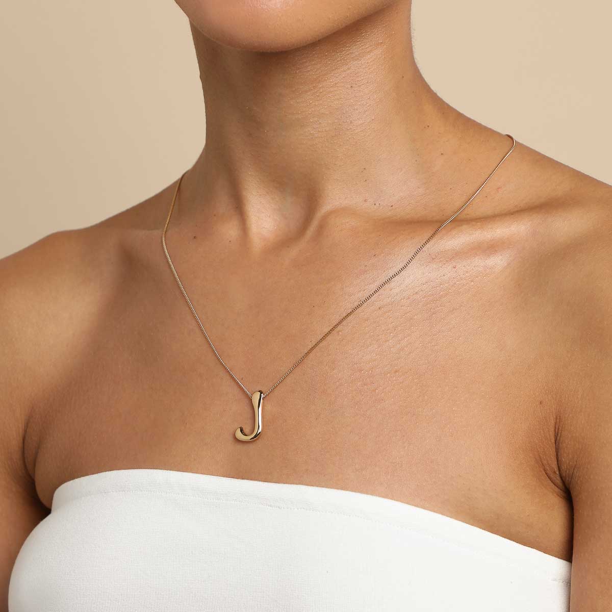 J Initial Bold Pendant Necklace in Gold - Image 2