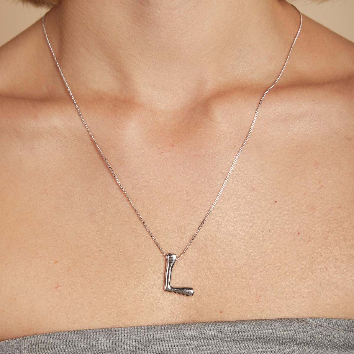 L Initial Bold Pendant Necklace in Silver - Image 2