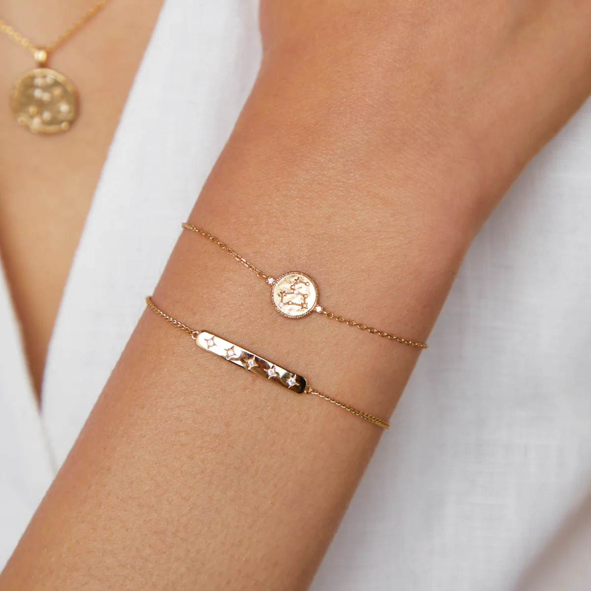 Leo Zodiac Bracelet in Gold - Image 3