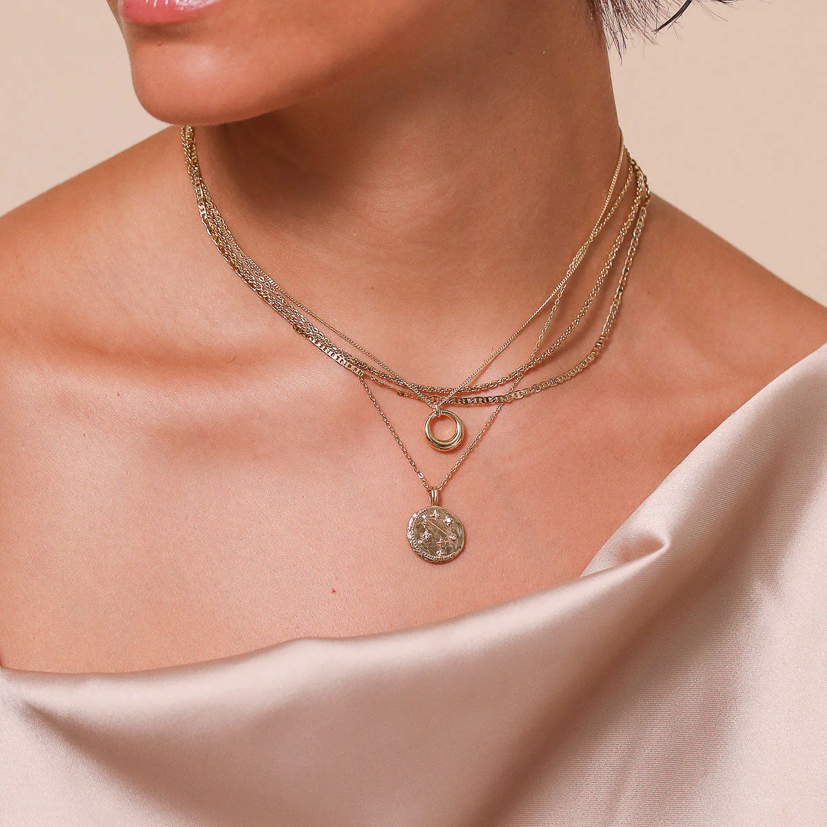 Libra Zodiac Pendant Necklace in Gold - Image 3
