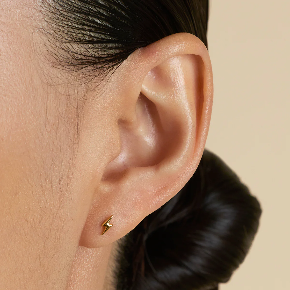 Lightning Bolt Titanium Piercing Stud in Gold - Image 2