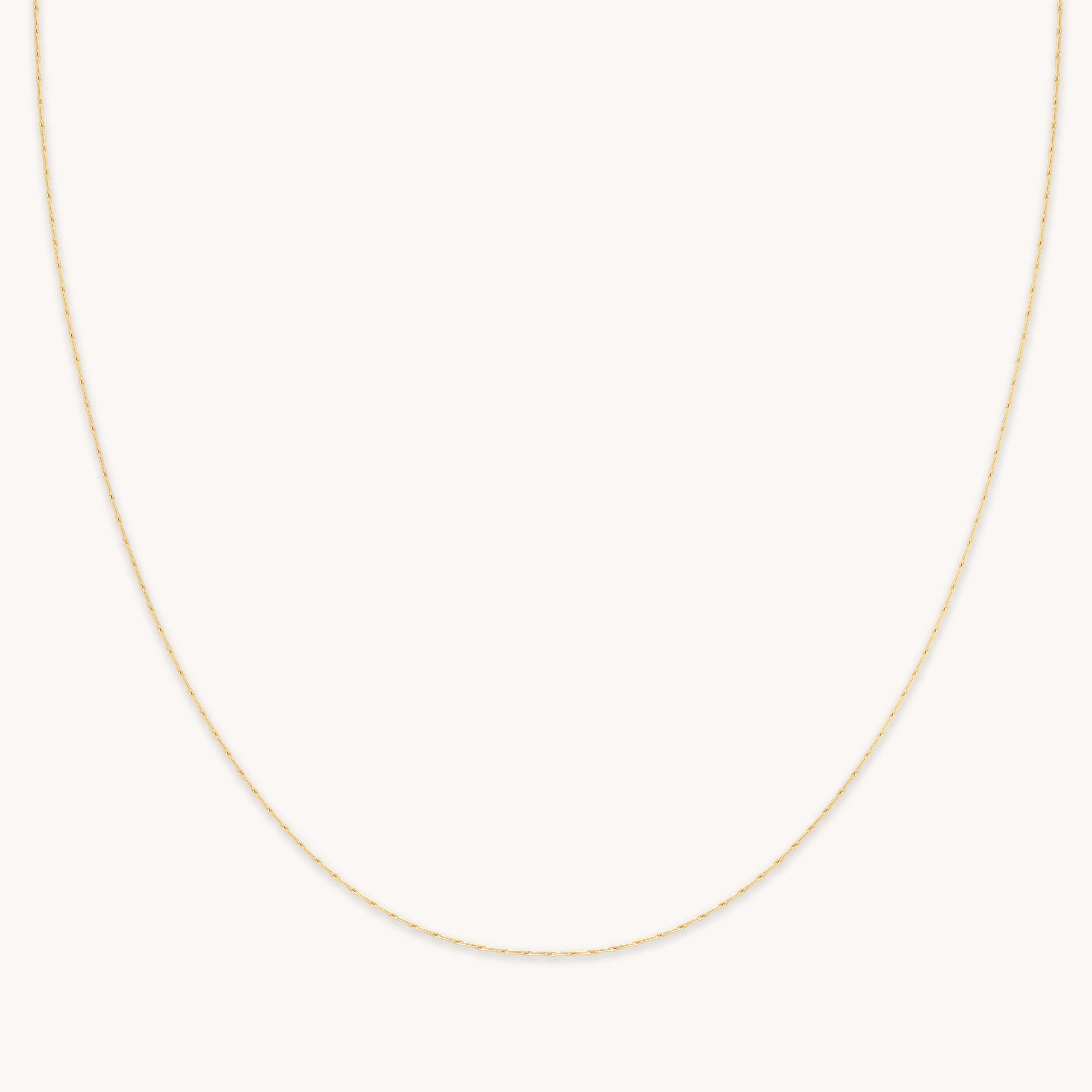 Marylebone Chain Necklace in Solid Gold - Image 4