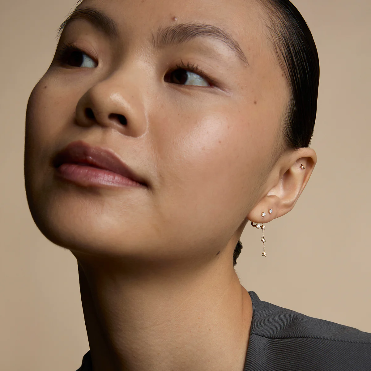 Multi Star Piercing Chain in Solid Gold - Image 6