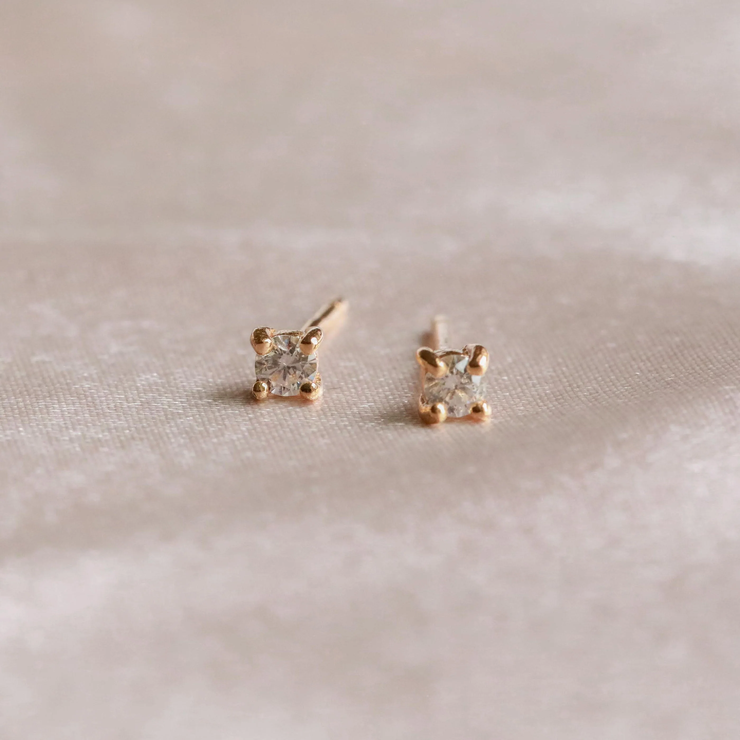April Birthstone Stud Earrings in Gold with White CZ - Image 3