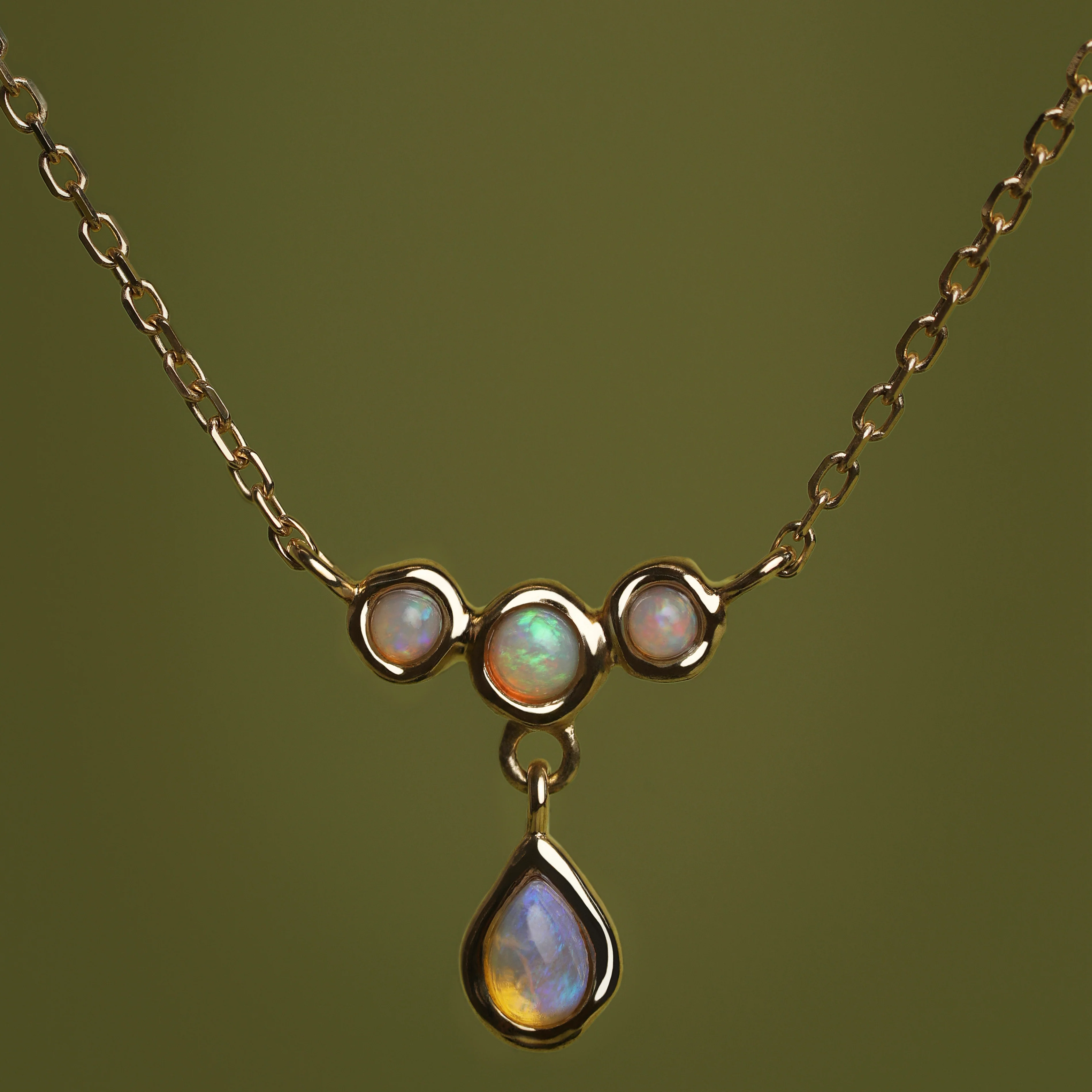 Opal Cluster Pendant in Solid Gold - Image 7