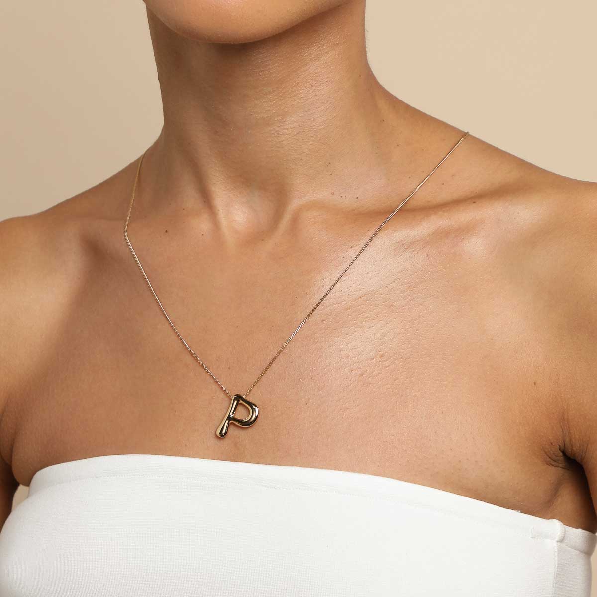 P Initial Bold Pendant Necklace in Gold - Image 2