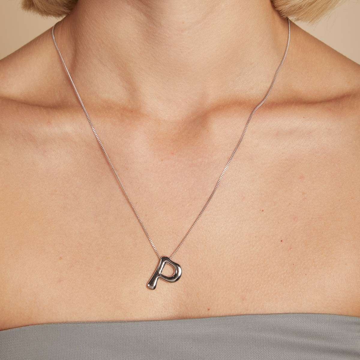 P Initial Bold Pendant Necklace in Silver - Image 2
