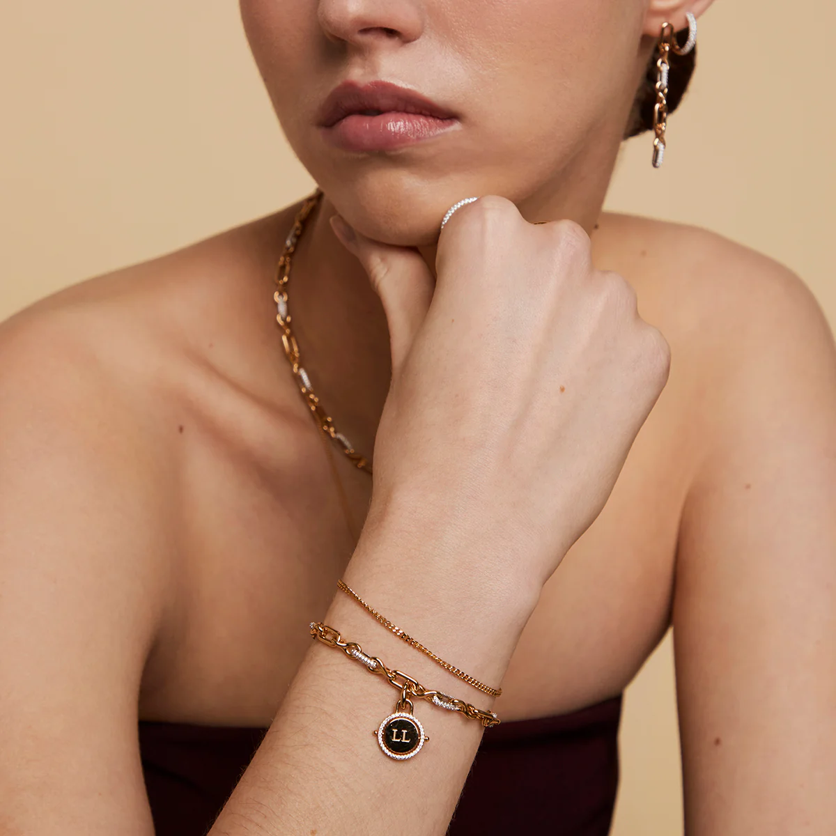 Pavé Chain Link Bracelet in Gold - Image 5