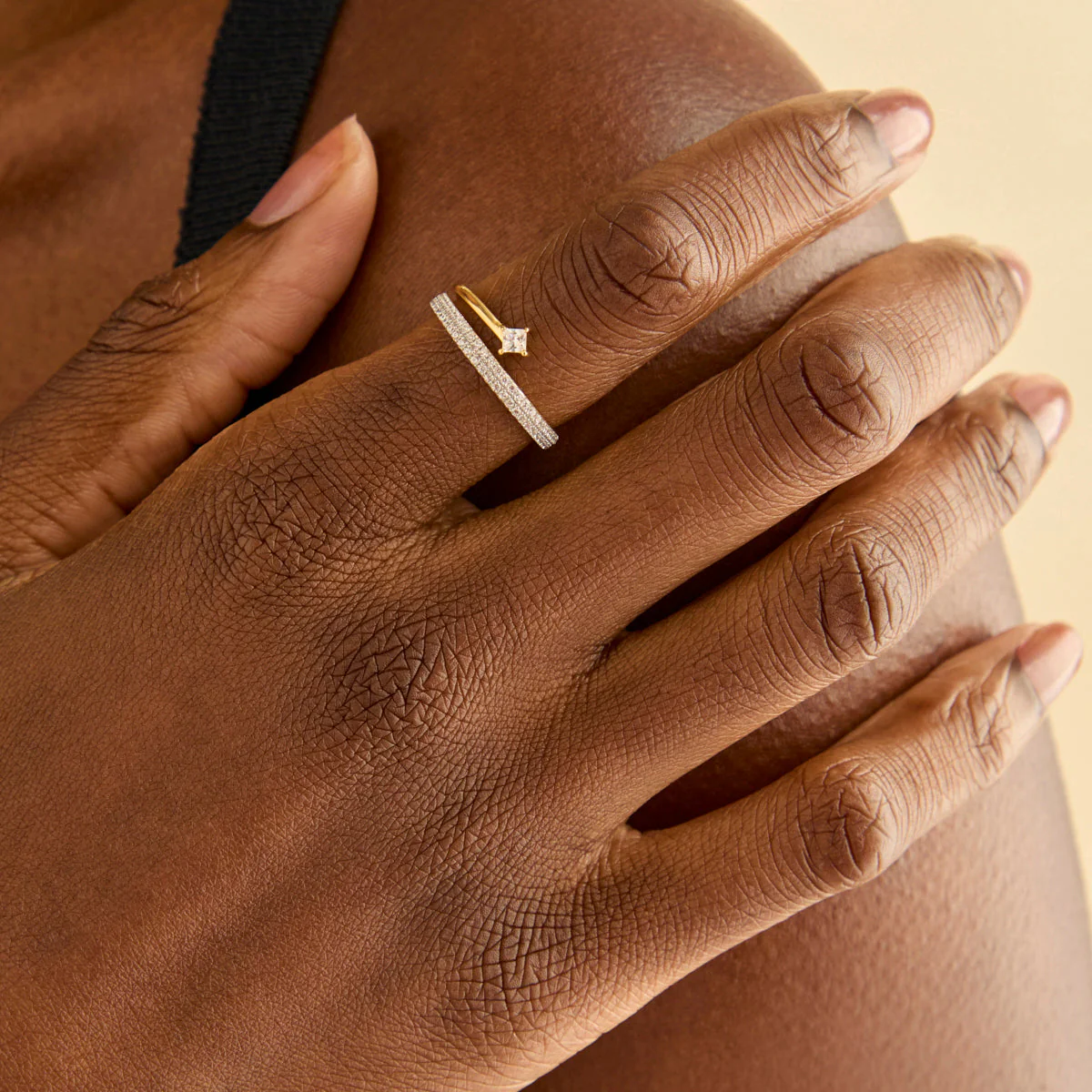 Pavé Crystal Illusion Ring in Gold - Image 3