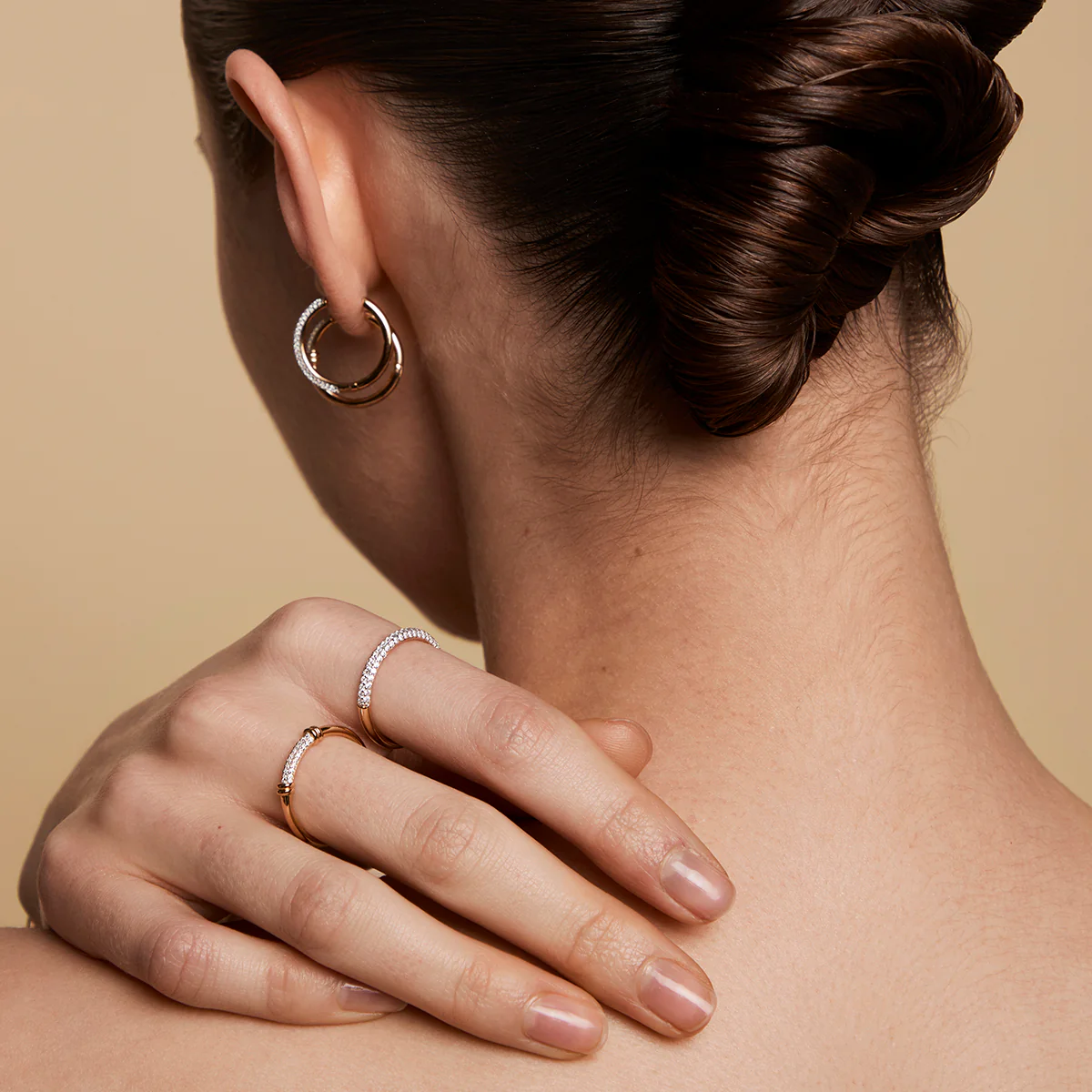 Pavé Essential Band Ring in Gold - Image 4