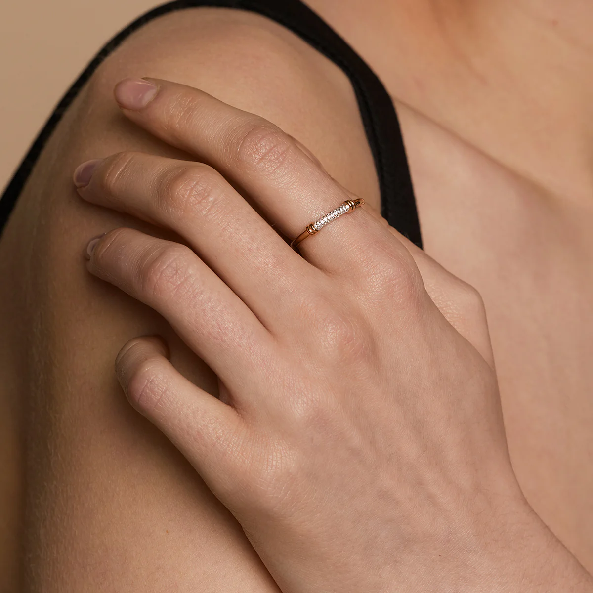 Pavé Knot Ring in Gold - Image 2
