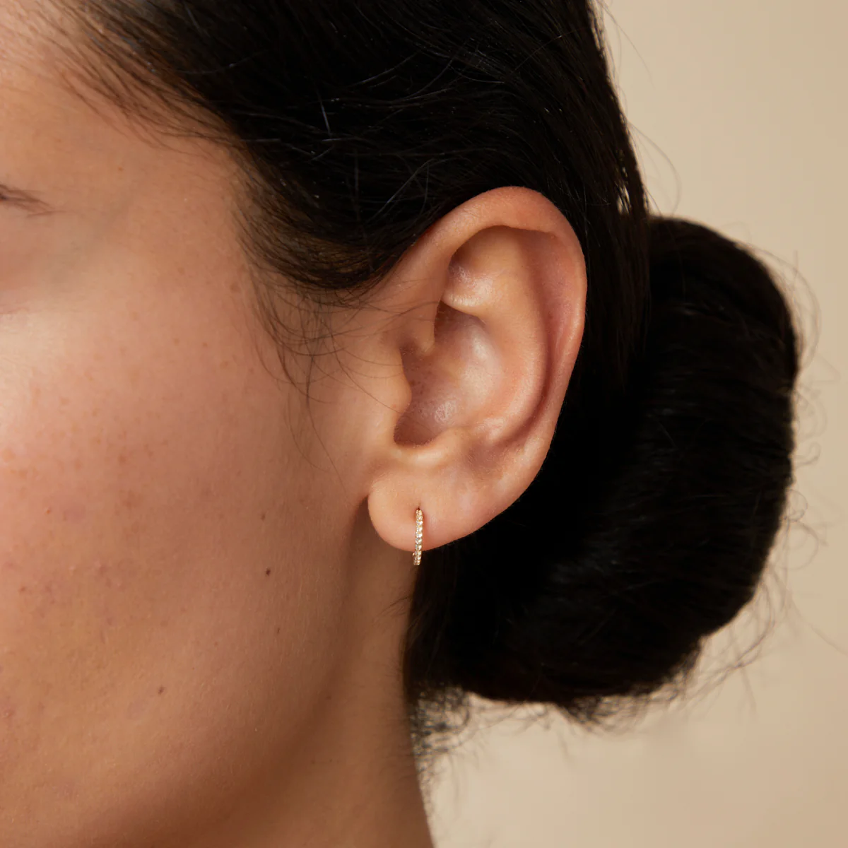 Pavé Seamless 1.2mm Piercing Hoop in Solid Gold - Image 2
