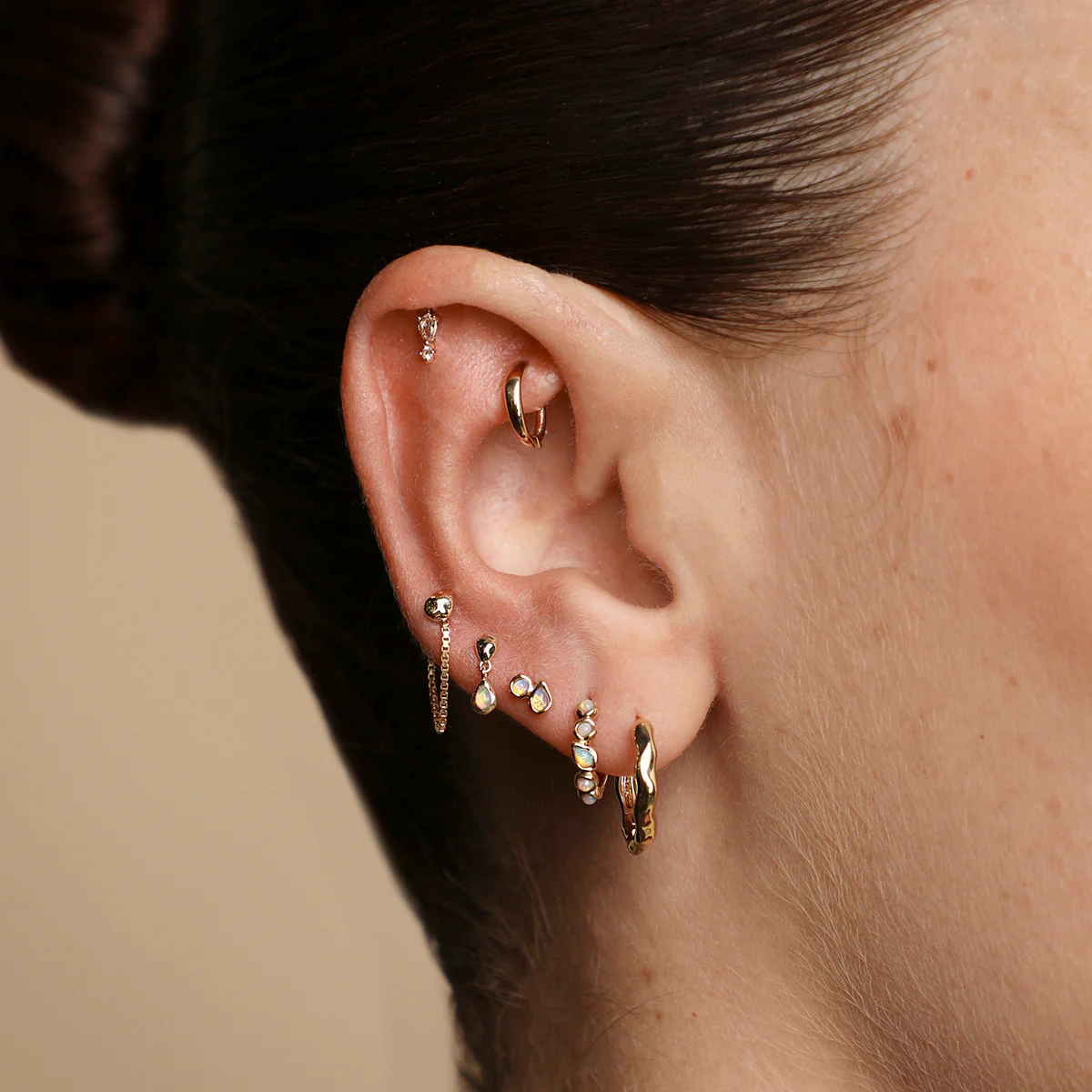 Pear Charm Hidden Helix in Solid Gold - Image 3