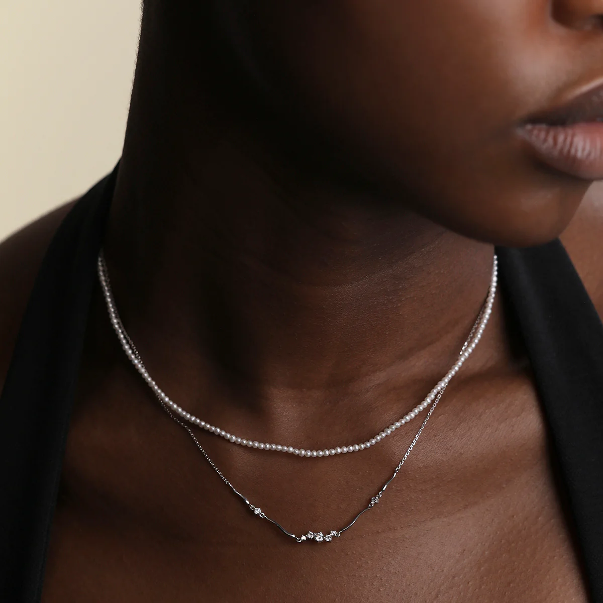 Pearl Necklace in Solid White Gold - Image 3
