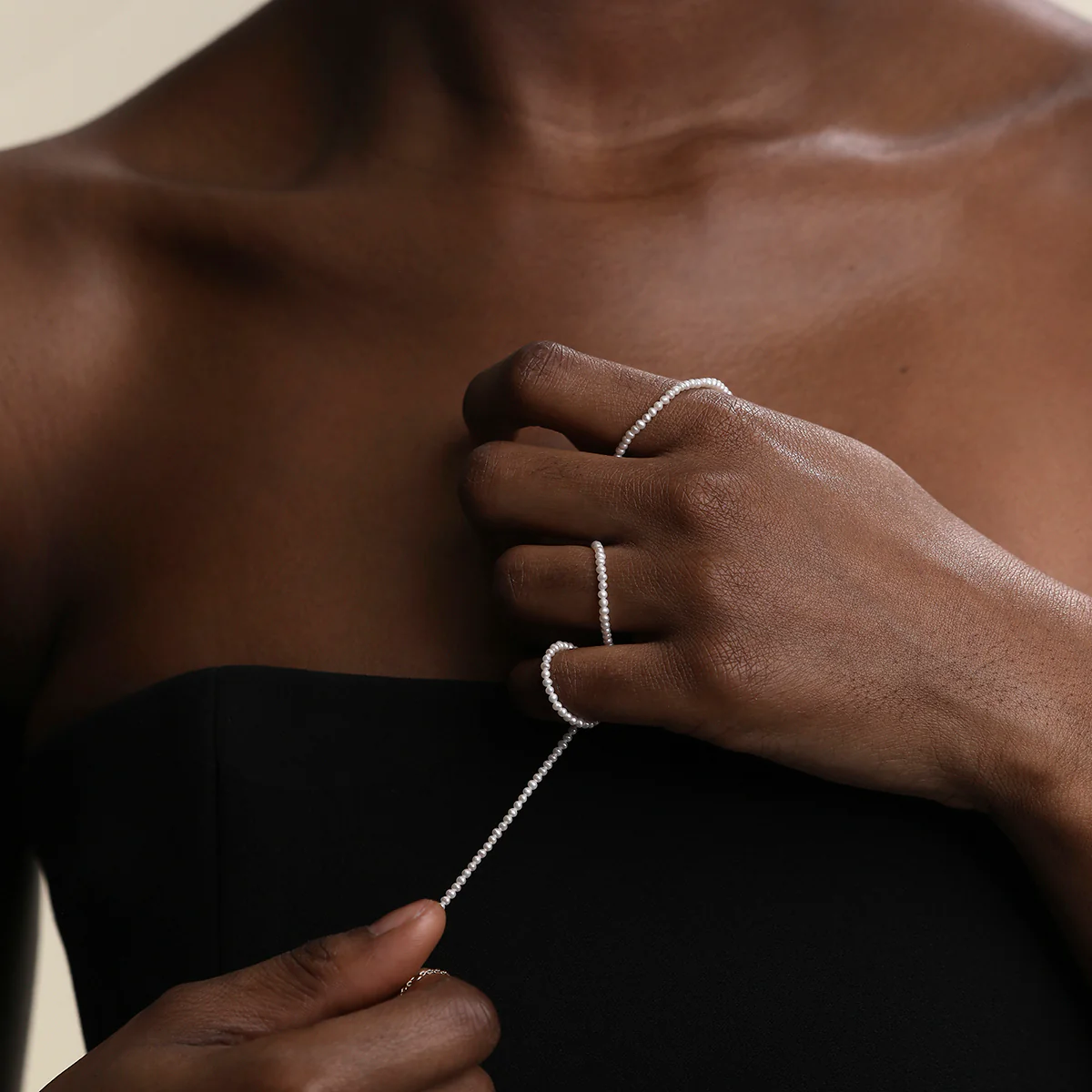 Pearl Necklace in Solid White Gold - Image 5