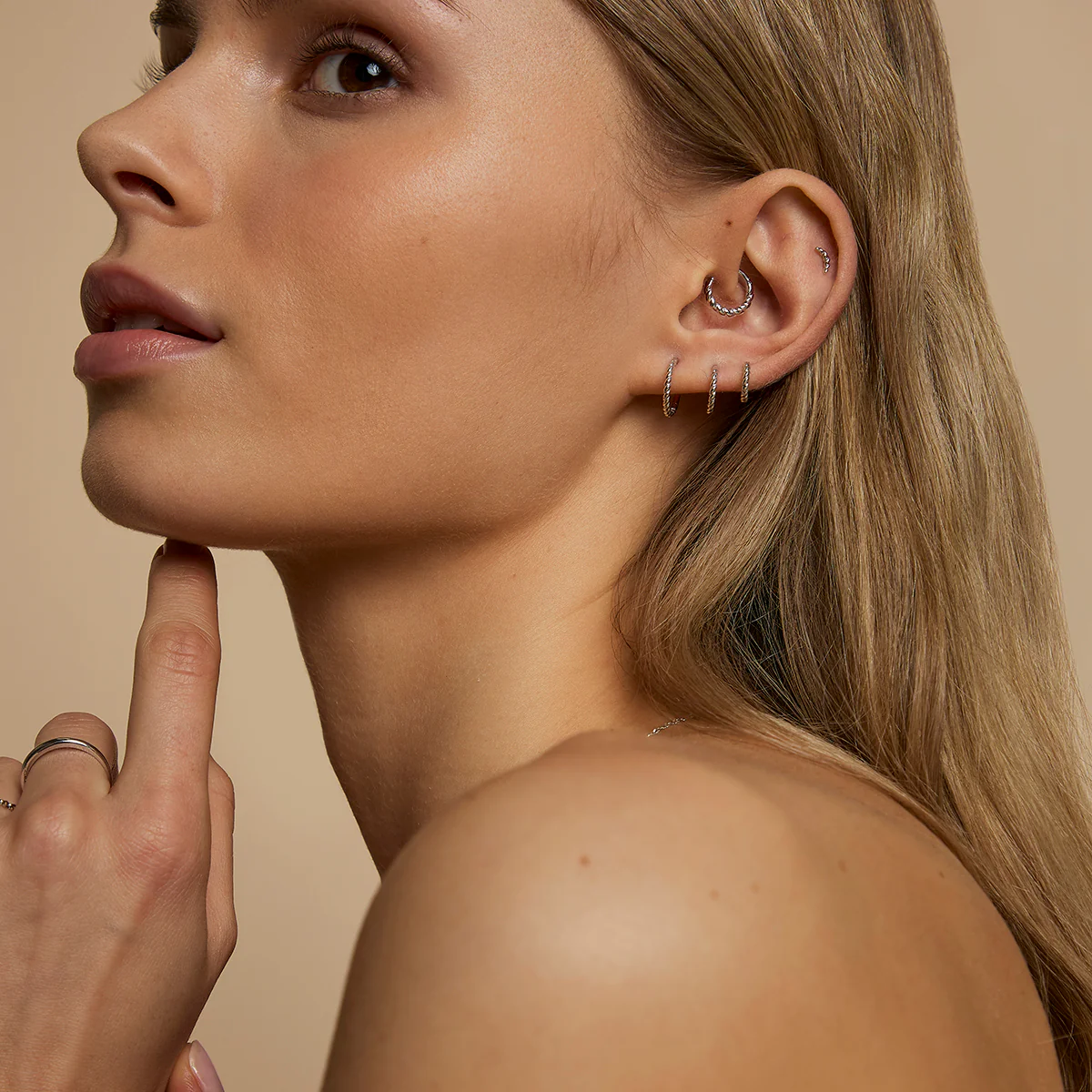 Rope Daith Ring in Solid White Gold - Image 4