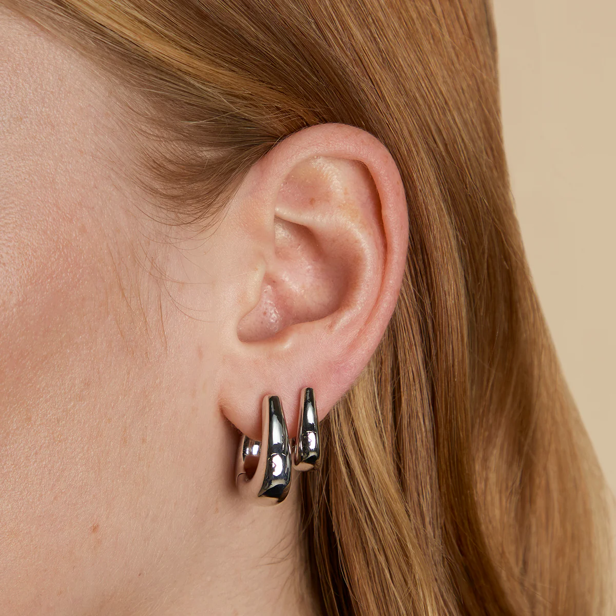 Saddle Small Hoops in Silver - Image 3