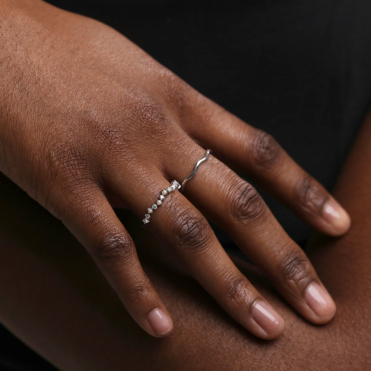 Scalloped Band Ring in Solid White Gold - Image 5