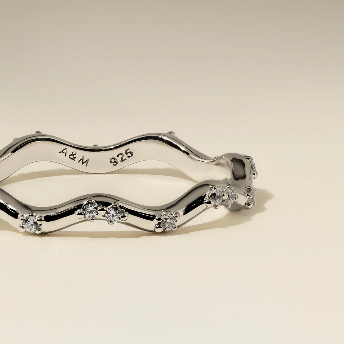 Scalloped Crystal Band Ring in Silver - Image 4
