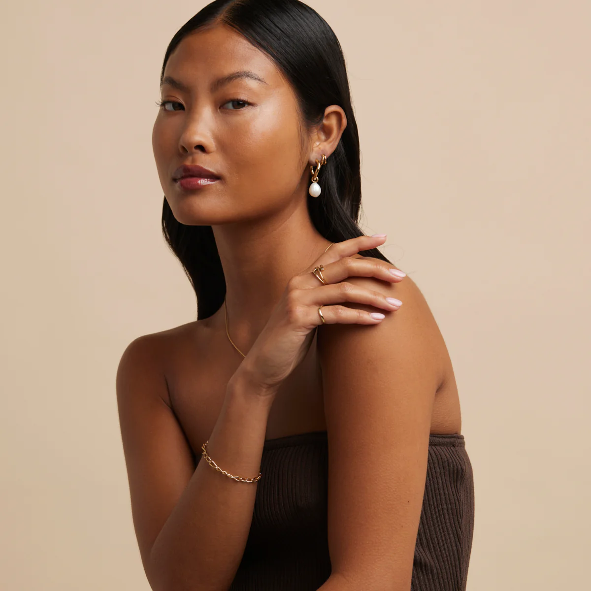 Serenity Pearl Charm Hoops in Gold - Image 7
