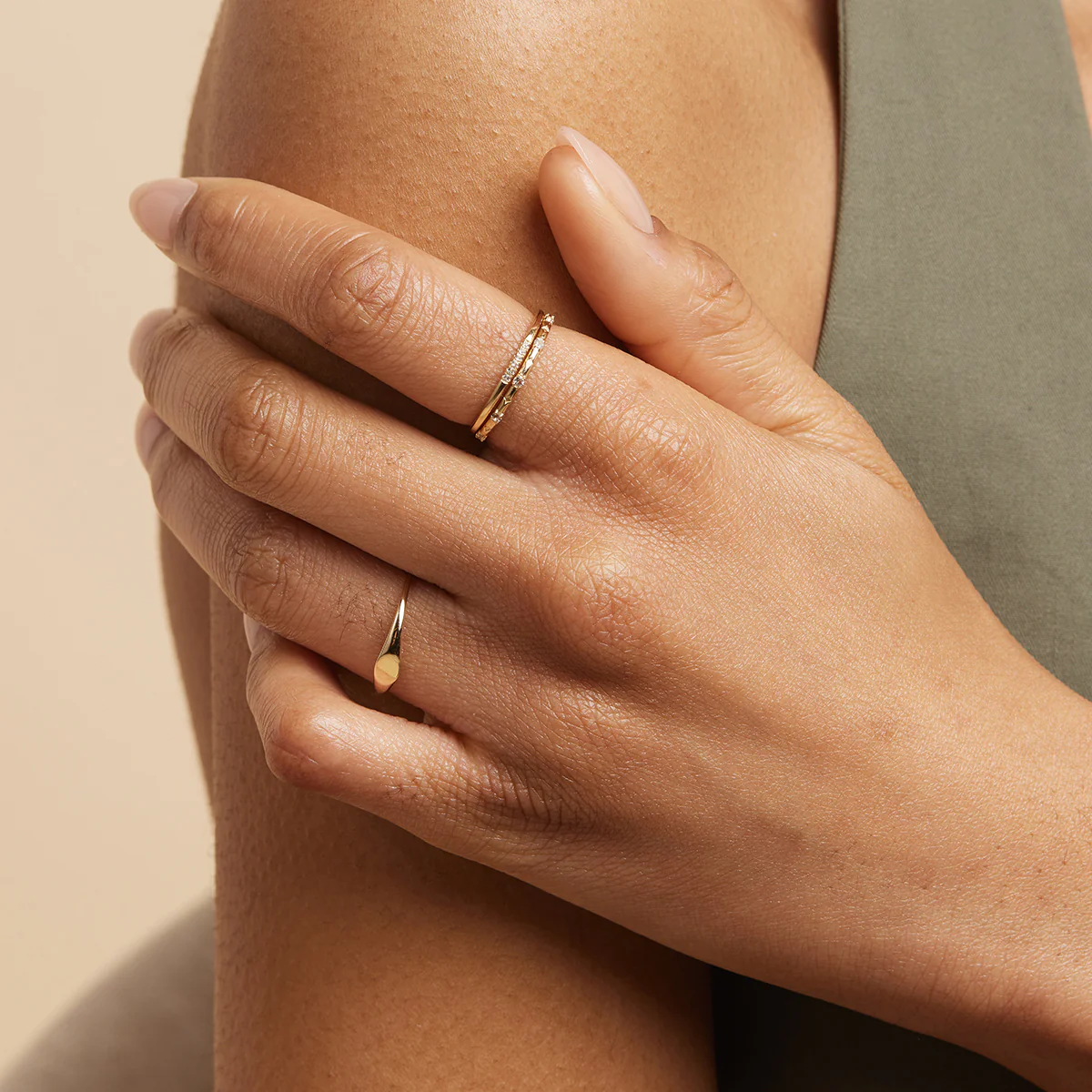 Signet Ring in Solid Gold - Image 3